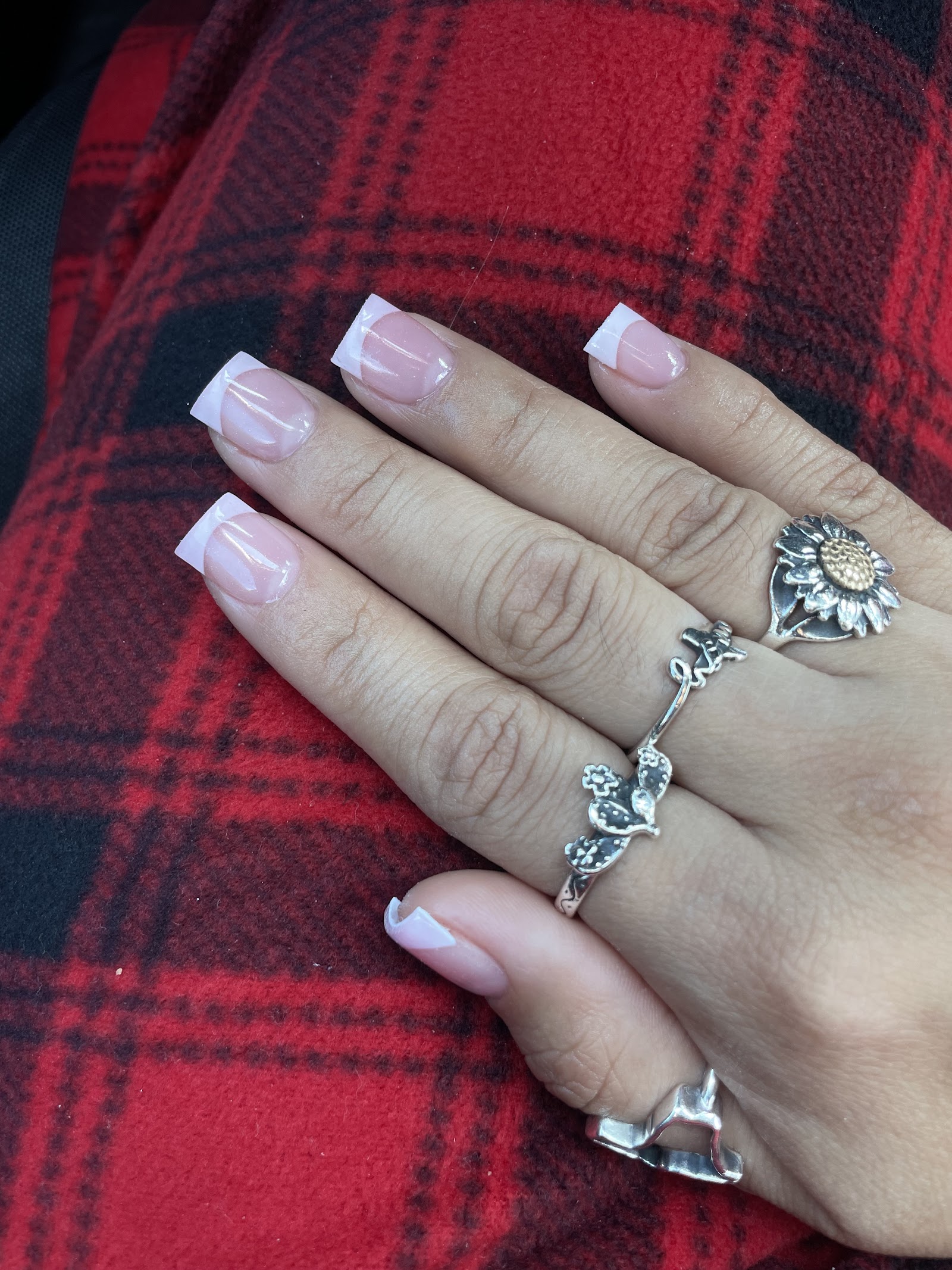 Nails & Blinks Salon nail photo 8